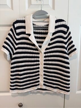 Striped Ncay and White Short Sleeve Knit Cardigan